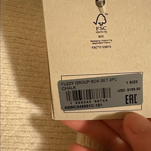 ALLSAINTS hat & scarf - Picture 2 of 7